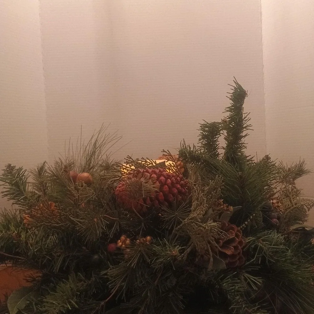 Christmas wreath with berries - battery operated candle